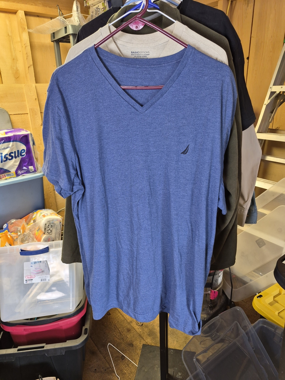 Nautica Men’s Heather Blue V-Neck Short Sleeve Tee Bin 52